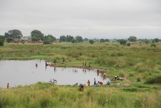 Waschtag am Sambesi River