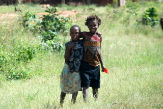Kinder in Nord-Mosambik
