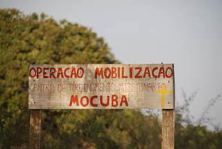 Pictures (c) BeeTee - Mosambik - Reserva do Gile - Mulevala - Maria - Parque Nacional Gorongosa - Caia