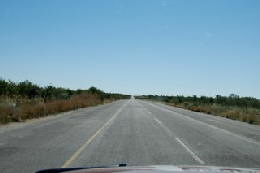 Picture (c) BeeTee - Botswana - Hunters Road
