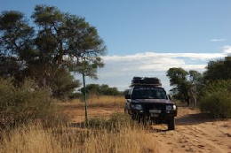 Picture (c) BeeTee - Botswana - Mabuasehube Trail - Matopi 1